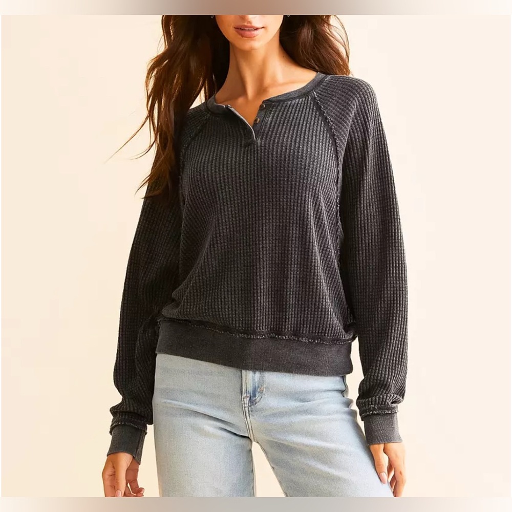 Hailey Henley Top